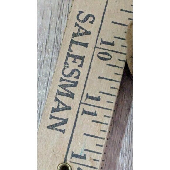 vintage Scooby-Doo Plush Toy Holding Scooby Snacks 11" Cartoon Network Collectib - Picture 8 of 8